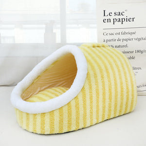 Pet Bed Soft Sandal Shape